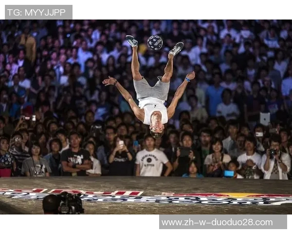 国外知名球星炫酷花式足球技巧展示与魅力解析